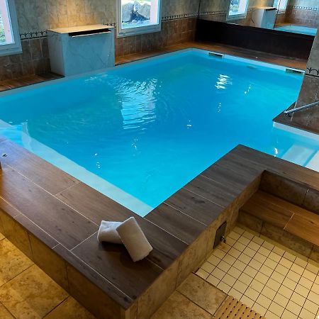 Hotel Le Olenevka Ngoại thất bức ảnh