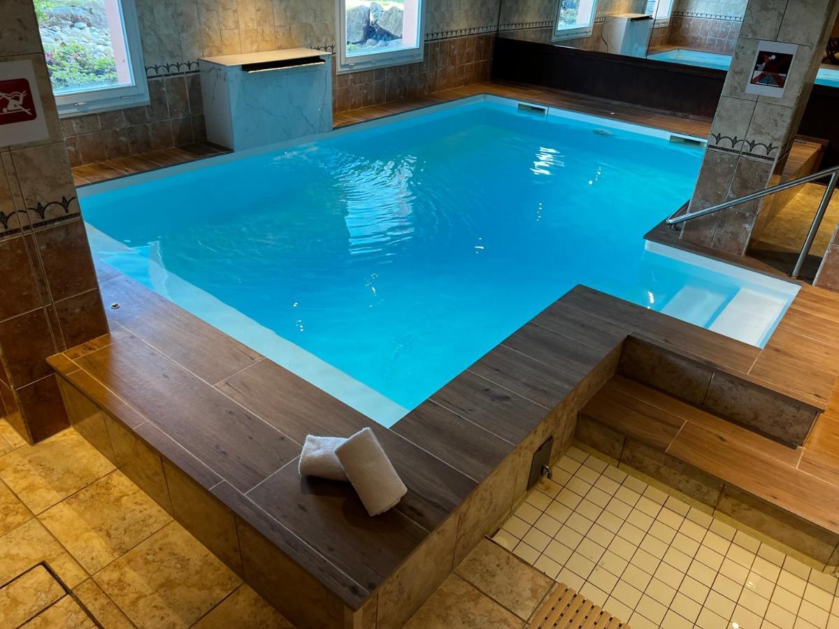 Hotel Le Olenevka Ngoại thất bức ảnh