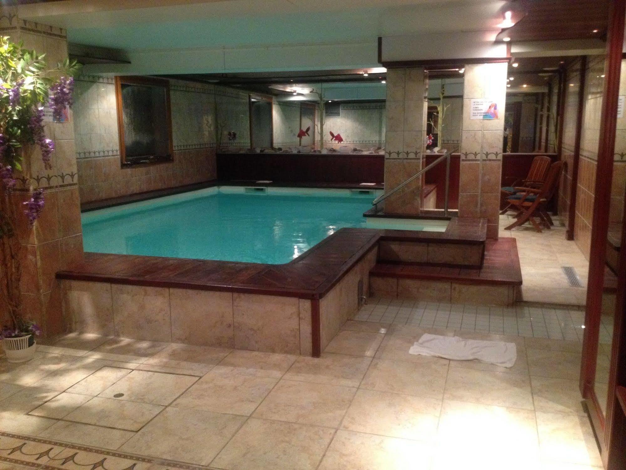 Hotel Le Olenevka Ngoại thất bức ảnh