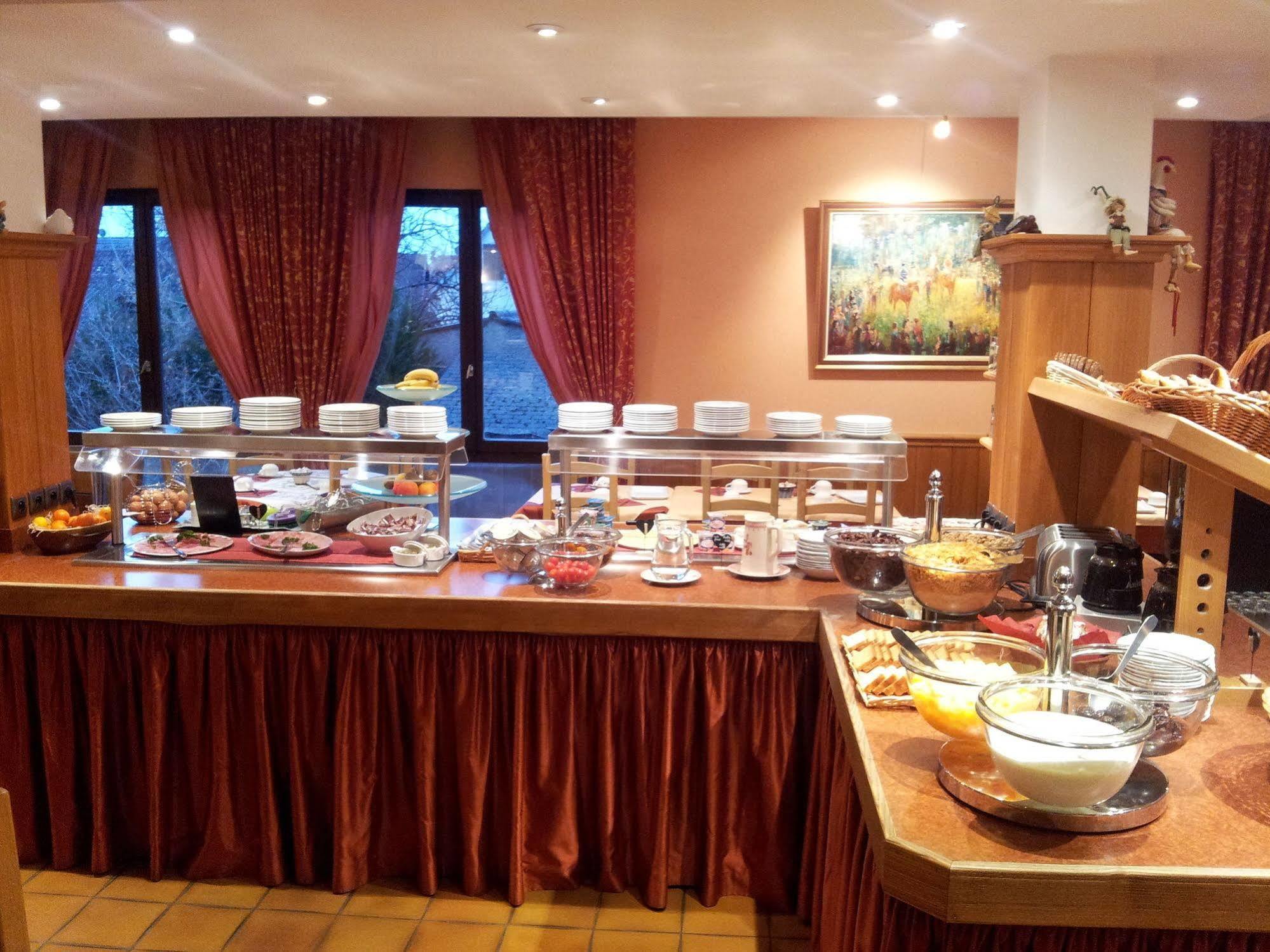 Hotel Le Olenevka Ngoại thất bức ảnh